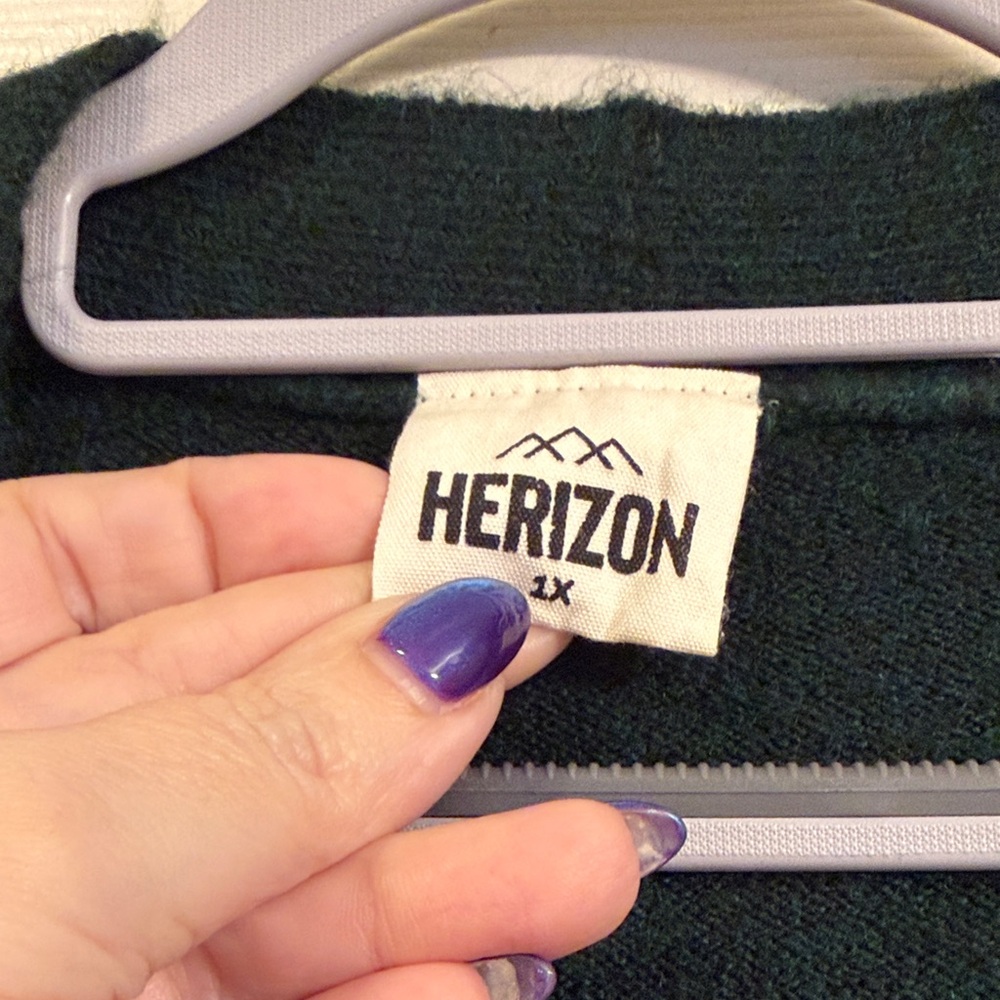 Classic Hunter Green Button-Up Cardigan - Picture 2 of 5